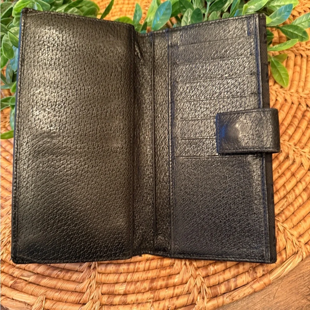 Gucci GG Black Women's Long Wallet - Picture 8 of 17
